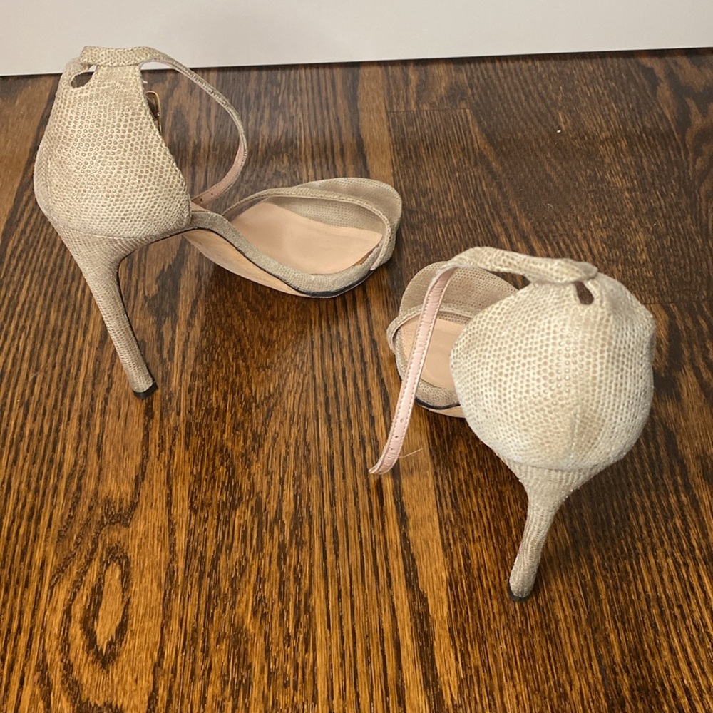 Stuart Weitzman Nudist Heel Textured Beige - image 2